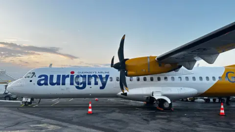 An ATR 72 aircraft with Aurigny livery 