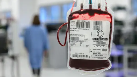 NHS calls for Londoners to give blood this Christmas