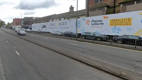 A google image street view of the A30 London Road, which is a dual carriageway