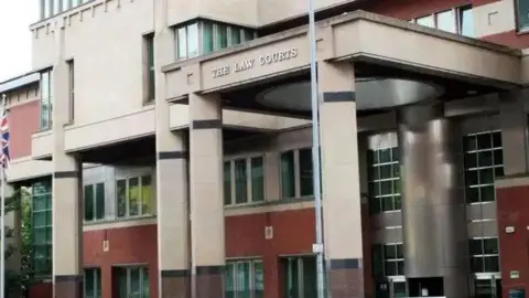 An outdoor shot of Sheffield Crown Court.