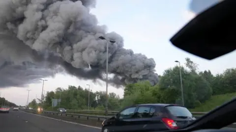 Smoke from the Paisley fire billowed across the A737