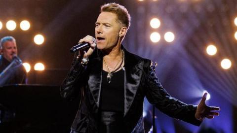 Ronan Keating: A New Year's Eve Celebration of Hope and Reunion