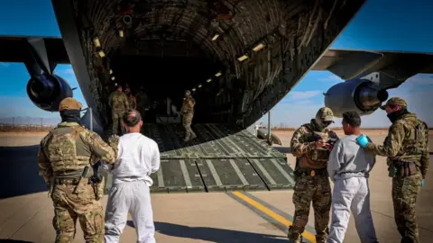 Aircraft landing at Guantanamo Bay