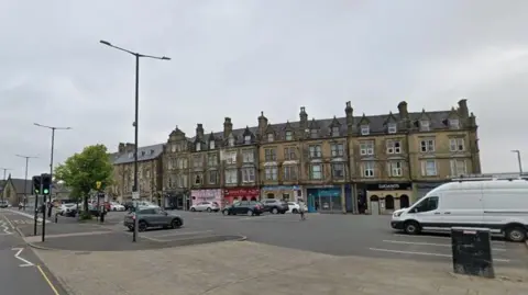 Google Pay and Display car park in Buxton on High Street