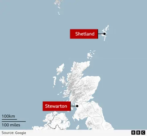 A map showing the distance between Stewarton and Shetland