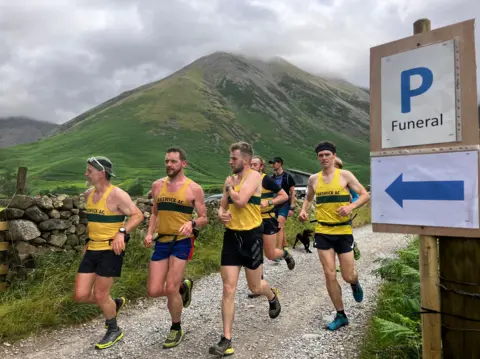 Fell runners honouring Joss Naylor ahead of his funeral