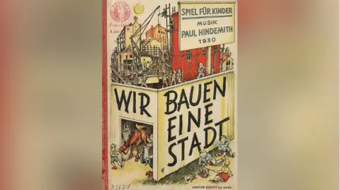 On behalf of Music at Oxford, with permission of Schott Music A special 1930 illustrated edition of the sheet music for Hindemith’s piece, in which children are seen building and doing other activities. The title is in German.