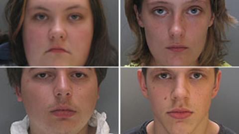 Ashleigh and Holly Robinson lose murder sentence appeal - BBC News