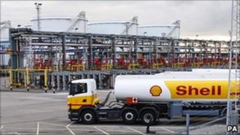 Royal Dutch Shell to sell Stanlow refinery for $1.3bn - BBC News