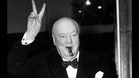 Winston Churchill's Tonypandy riots memo up for auction - BBC News