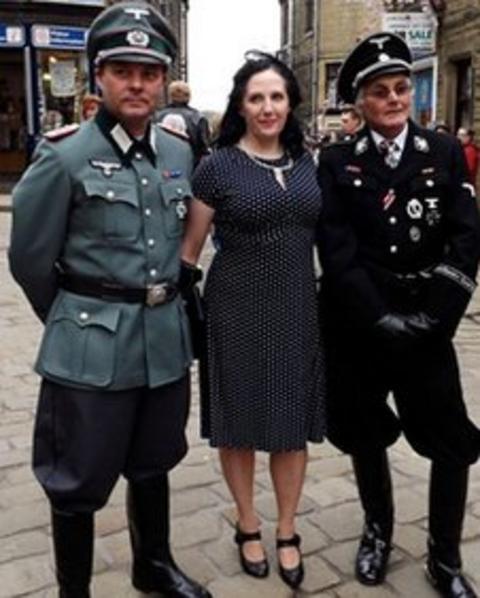 Nazi SS uniforms at Haworth 1940s event 'offensive' - BBC News