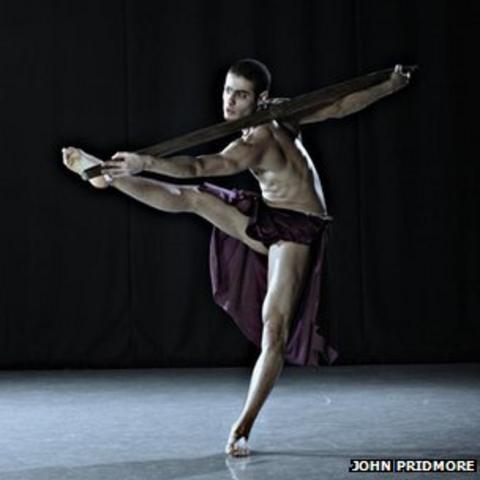 First Palestinian male ballet dancer battles prejudices - BBC News