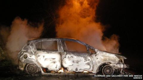 Annan vehicle fire spate investigated - BBC News