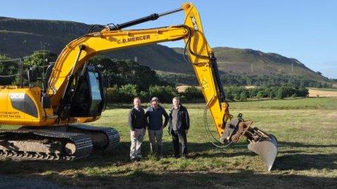 Digger on site At Loch Leven Heritage Trail