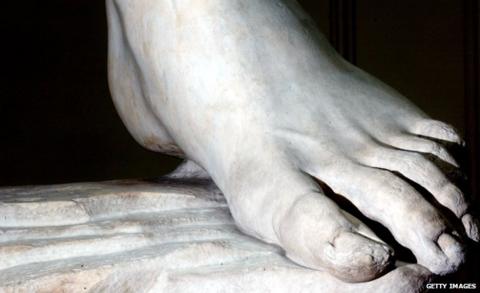 Italy: Michelangelo's David at risk from weak ankles - BBC News