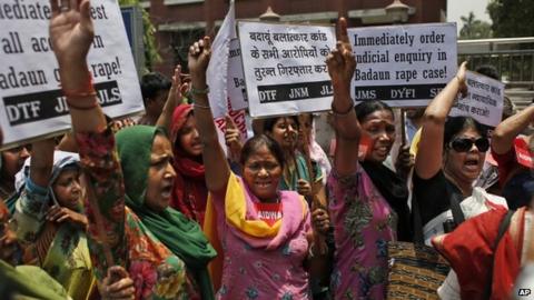 Indian politicians' 'unfortunate' rape remarks - BBC News