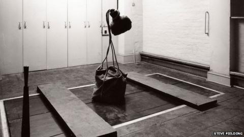 Gwynne Evans and Peter Allen: The last men to be hanged - BBC News