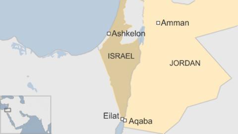 Israeli desert hit by major oil spill - BBC News