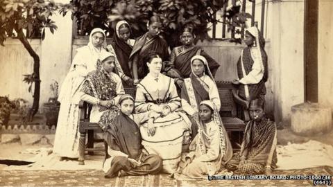 Dressing the Indian woman through history - BBC News
