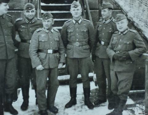 WWII: German camera captures Nazi troops at rest - BBC News