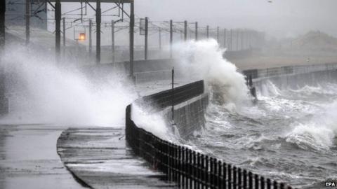 Engineers battle to restore power after storms - BBC News