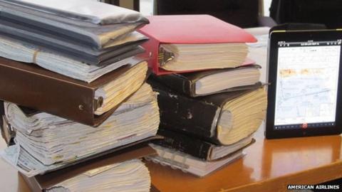 American Airlines planes grounded by iPad app error - BBC News