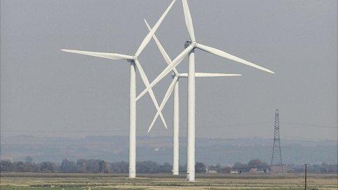 Wind turbines in Kent