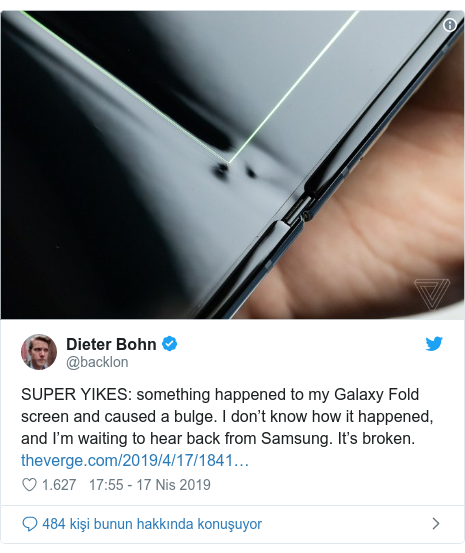 backlon tarafindan yapilan twitter paylasimi super yikes something happened to my galaxy fold screen - instagram ve facebook coktu mu gazete fersude
