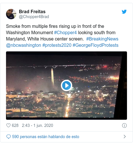 Publicación de Twitter por @Chopper4Brad: Smoke from multiple fires rising up in front of the Washington Monument #Chopper4 looking south from Maryland, White House center screen.  #BreakingNews @nbcwashington #protests2020 #GeorgeFloydProtests 