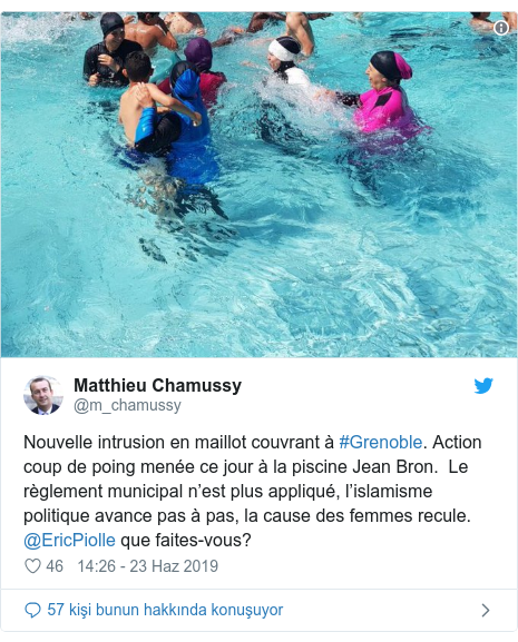 @m_chamussy tarafından yapılan Twitter paylaşımı: Nouvelle intrusion en maillot couvrant à #Grenoble. Action coup de poing menée ce jour à la piscine Jean Bron.  Le règlement municipal n’est plus appliqué, l’islamisme politique avance pas à pas, la cause des femmes recule. @EricPiolle que faites-vous? 