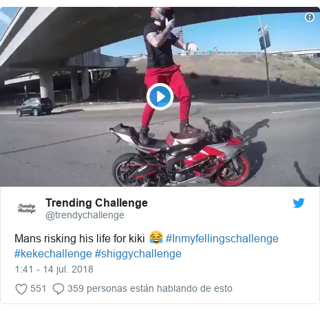 Publicación de Twitter por @trendychallenge: Mans risking his life for kiki ? #Inmyfellingschallenge #kekechallenge #shiggychallenge 