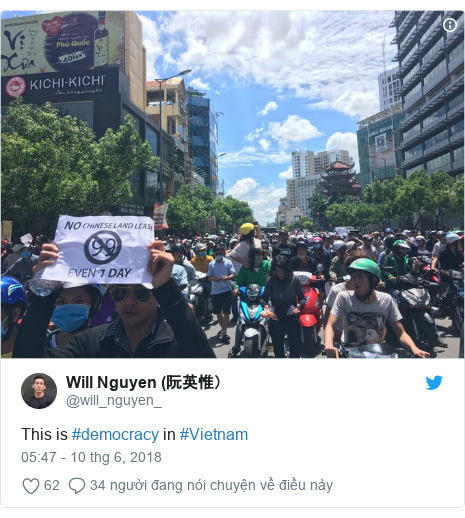 Twitter bởi @will_nguyen_: This is #democracy in #Vietnam 