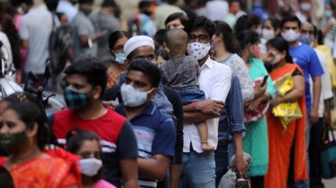 supermarket queue, mumbai