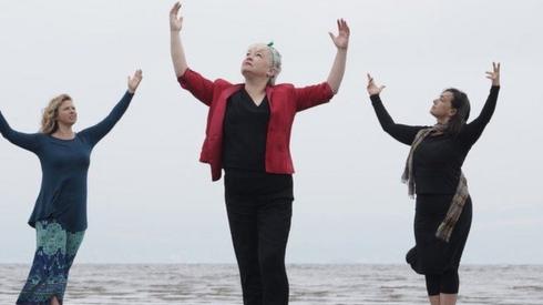 Outdoor fringe production