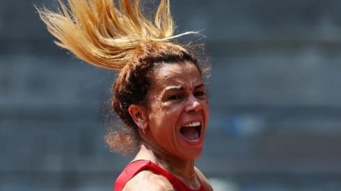 Tokyo 2020 Paralympic Games - Athletics - Women"s Shot Put - F41 Final - Olympic Stadium, Tokyo, Japan - August 27, 2021. Raoua Tlili of Tunisia in action