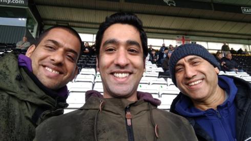 Sunil Jalporte with his brother and father