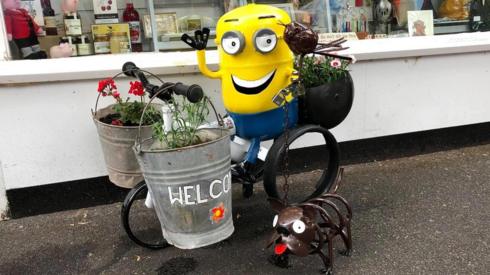 Minehead metal heads