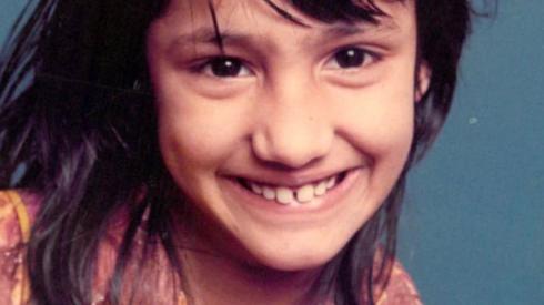 Kuli as a schoolgirl