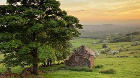 Roach End Barn on Staffordshire's side of the Peak District