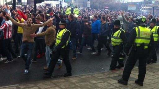 Sunderland fans arriving at St James' Park