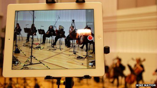 iPad used to record orchestra
