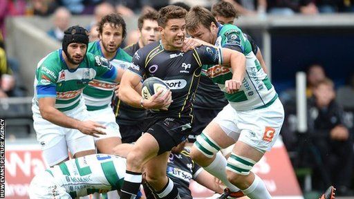 Rhys Webb yn sgorio ail gais y Gweilch y erbyn Treviso y penwythnos diwethaf