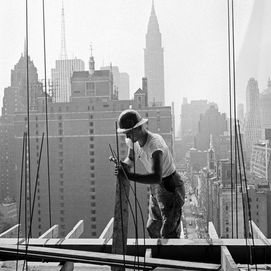 Construction of the UN HQ in New York in 1949