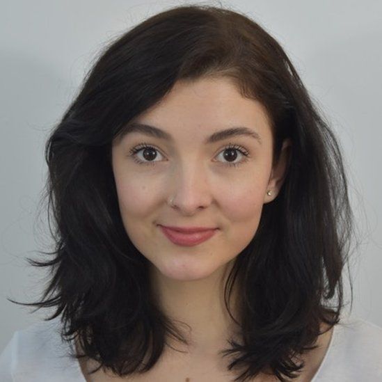Lara Rowlands