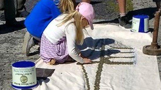 Bridge image made out of £1 coins