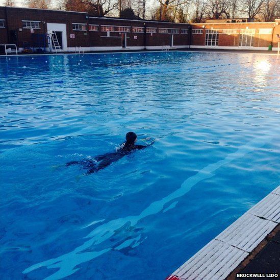 Alison Hennessey swimming at Brockwell lido