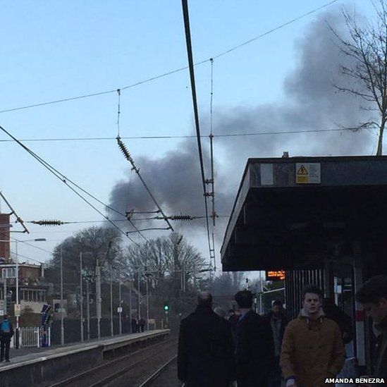 Pupils rescued after Radlett school coach catches fire BBC News