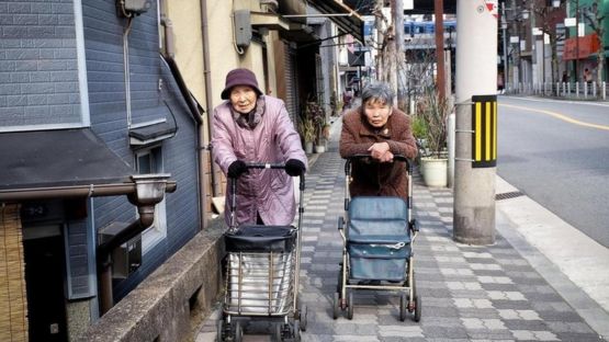 Personas mayores en Japón.