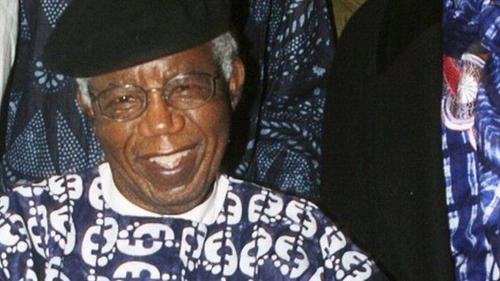 Chinua Achebe in 2009