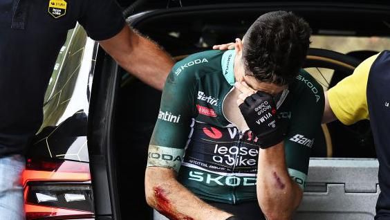 Wout van Aert: Belgian to miss rest of the season following stage 16 Vuelta  a Espana crash: - BBC Sport